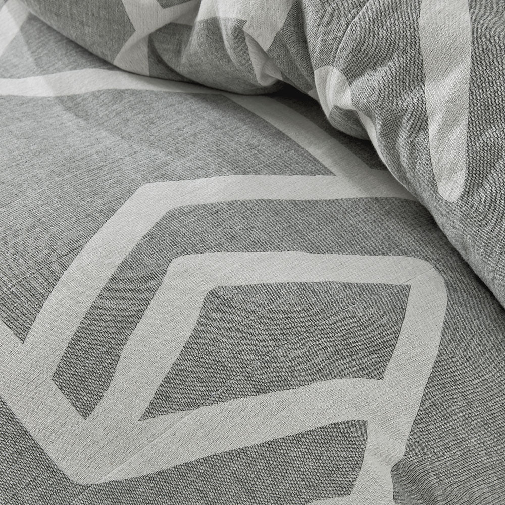 Bala Quilt Cover Set - Image 2
